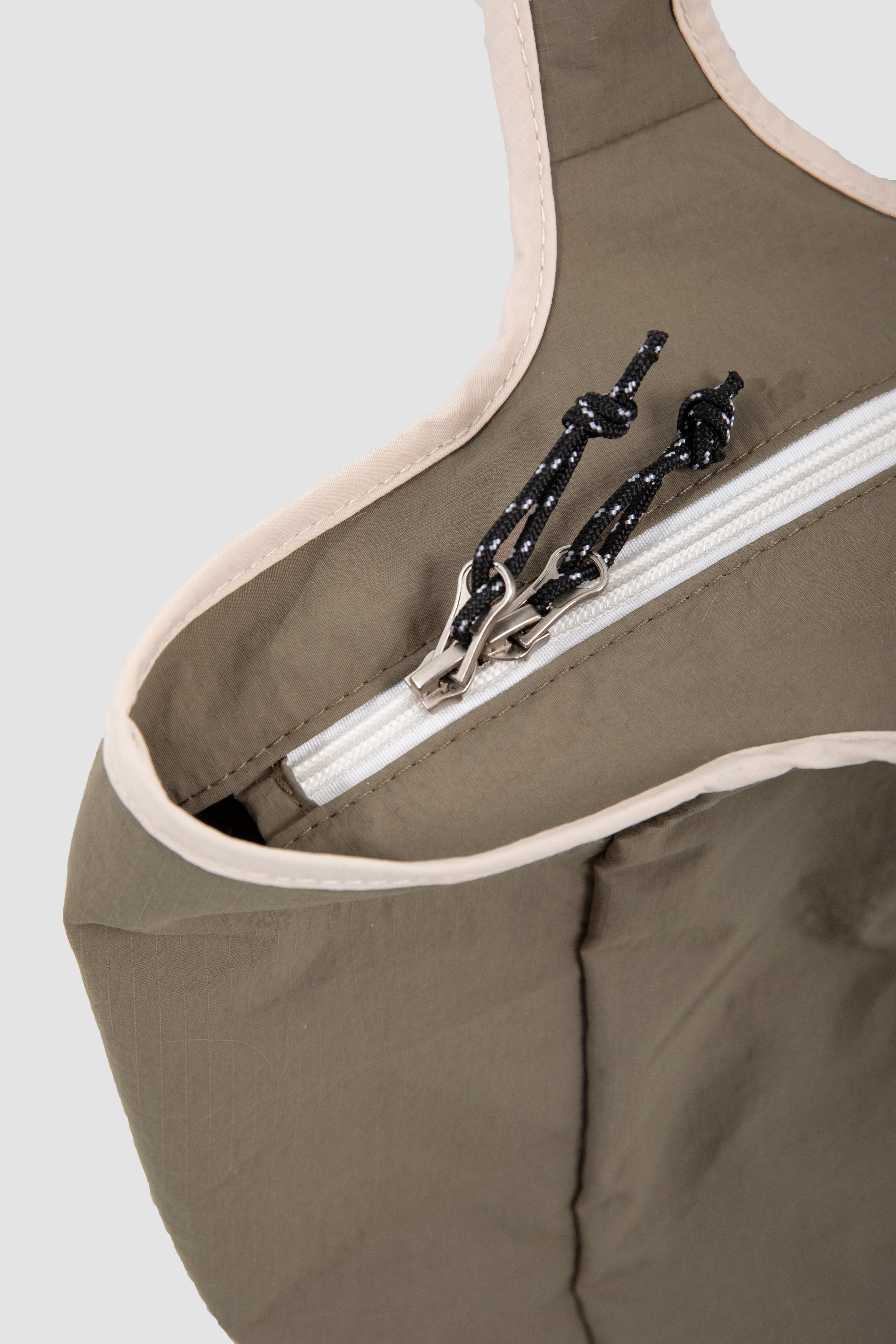 Walking Pet Nylon Shoulder Bag