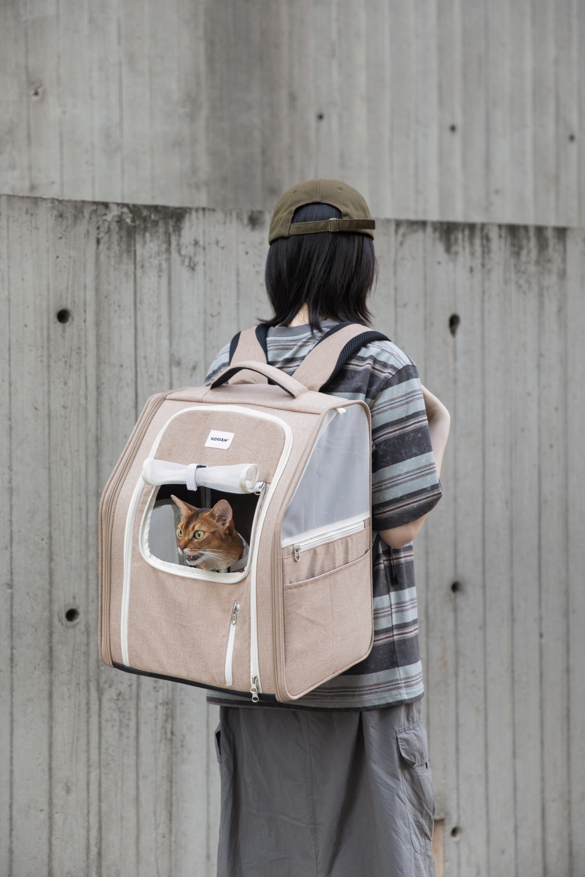 Moving Castle Ultralight Pet Carrier Backpack