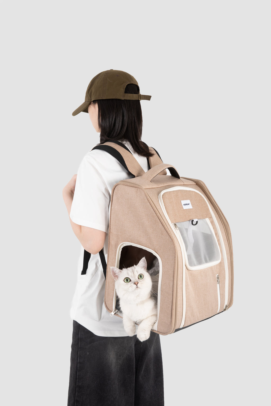 Moving Castle Ultralight Pet Carrier Backpack