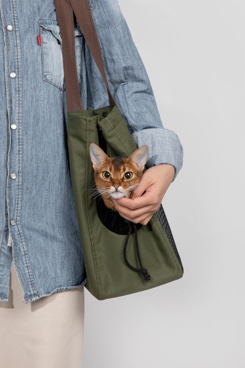Color-Blocking Shoulder Pet Travel Bag